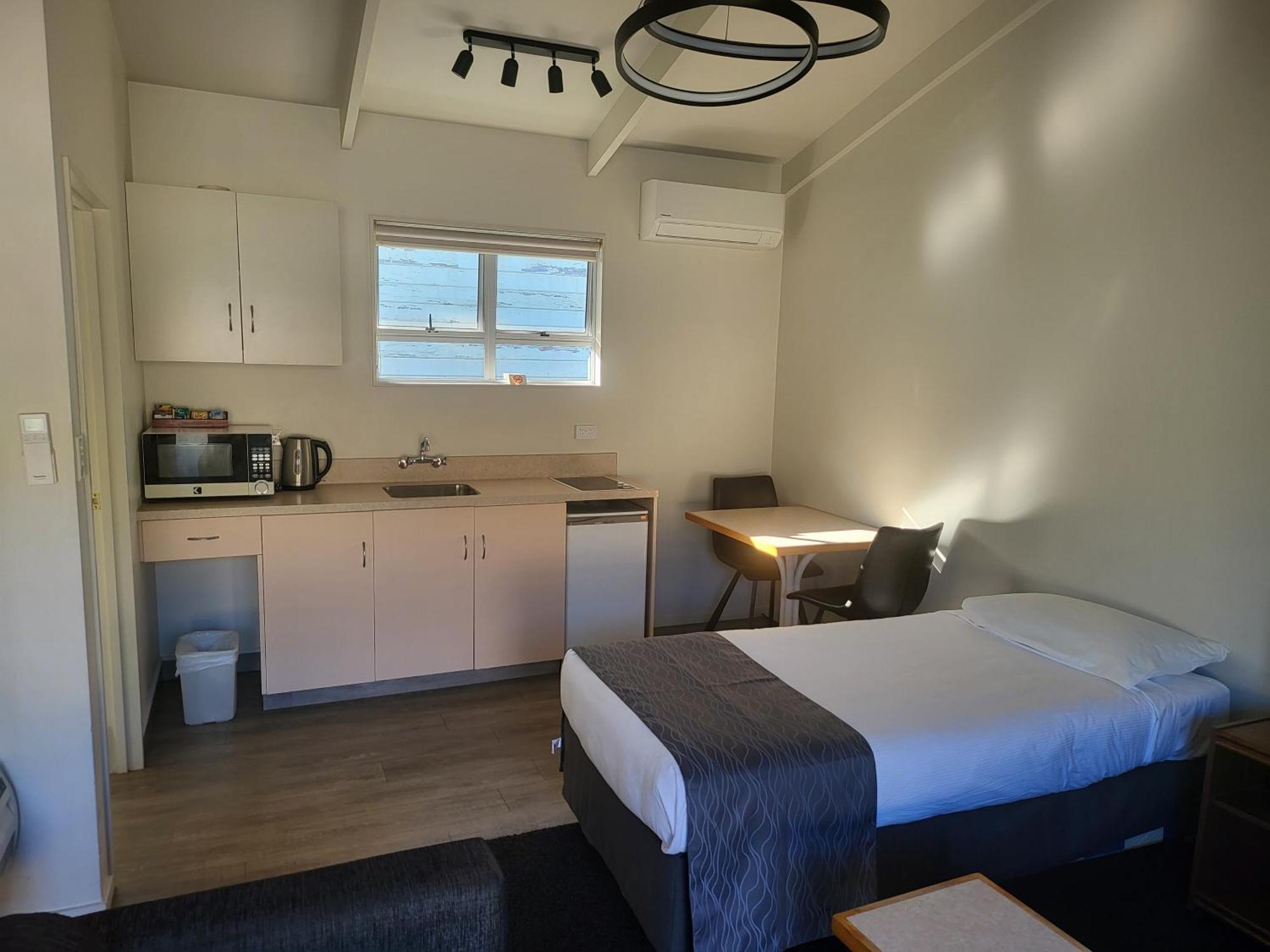 Ferrylink Motel Picton Extérieur photo