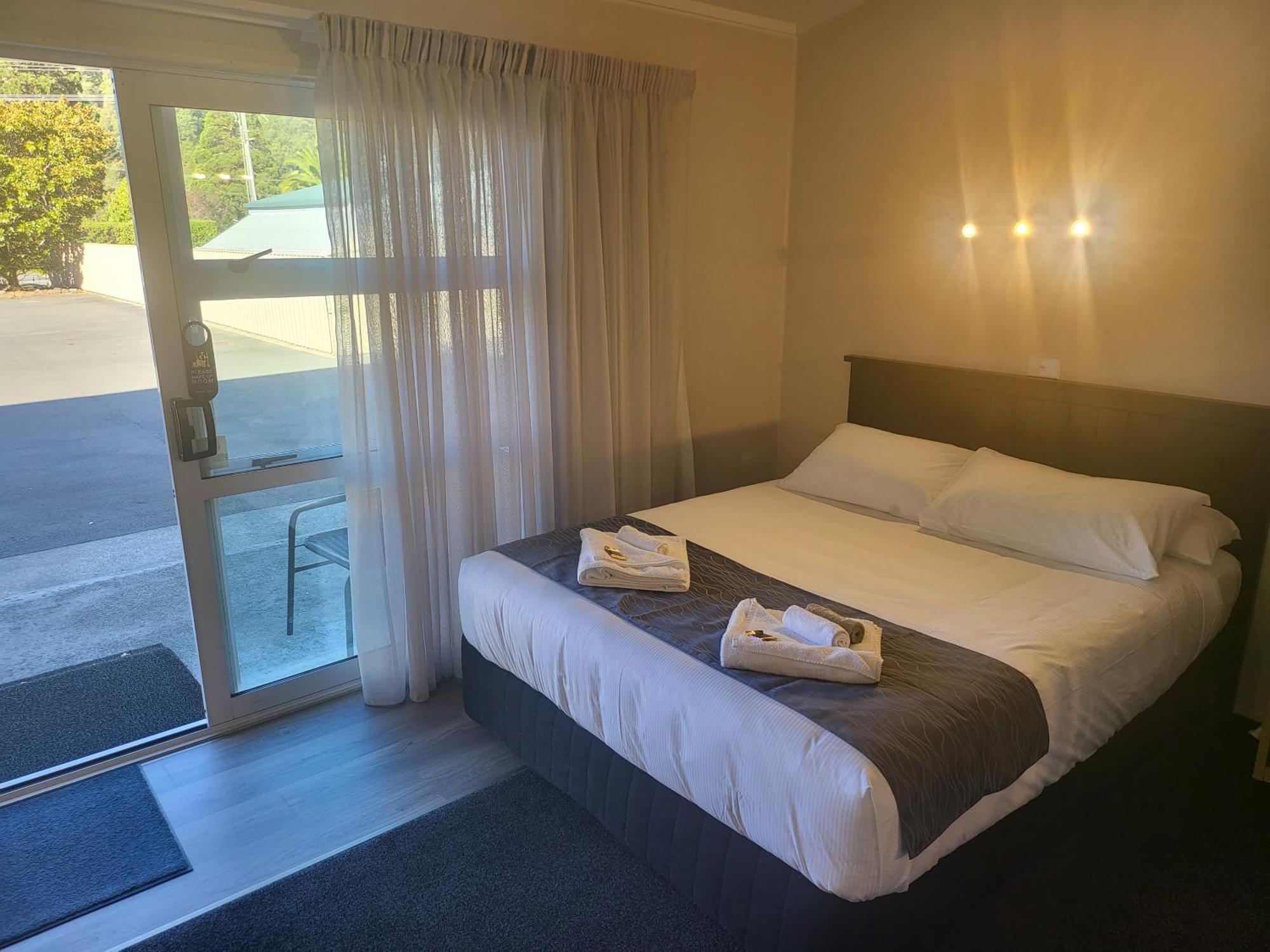 Ferrylink Motel Picton Extérieur photo