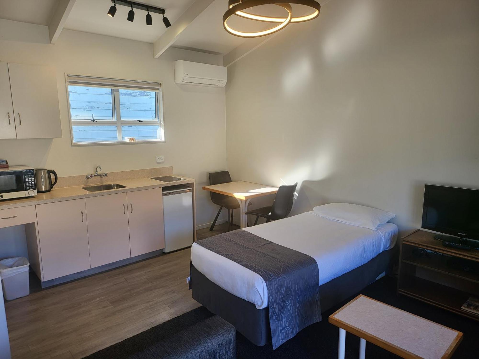 Ferrylink Motel Picton Extérieur photo