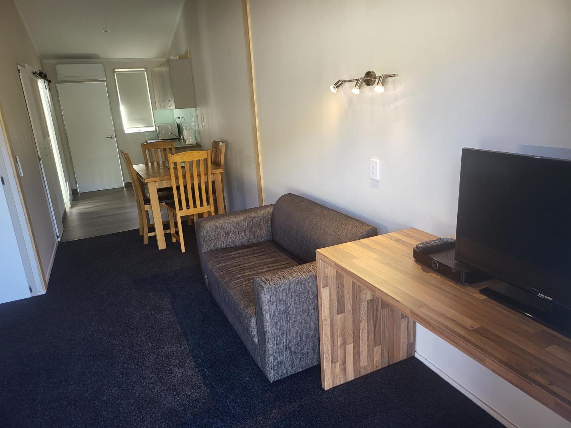 Ferrylink Motel Picton Extérieur photo